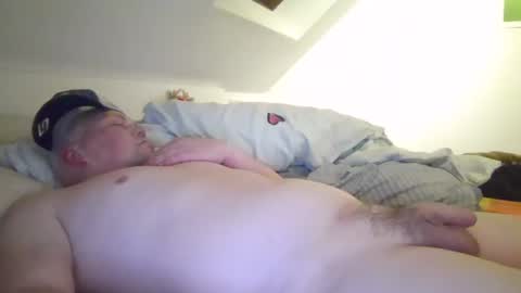 mars0481 online show from December 20, 2024, 8:01 pm