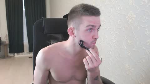 Snapshot of marselle_looker chatting on January 24, 2025, 8:02 am Marselle online show from January 24, 2025, 8:02 am