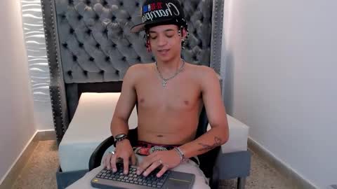 MARSHALL online show from November 13, 2025, 1:10 pm