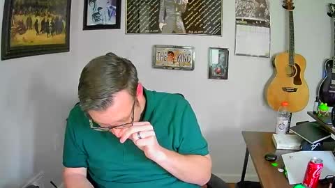 Snapshot of martcb1313 chatting on October 22, 2025, 7:57 pm martcb1313 online show from October 22, 2025, 7:57 pm