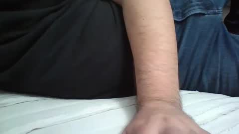 Snapshot of marti697 chatting on February 25, 2025, 5:41 am marti697 online show from February 25, 2025, 5:41 am