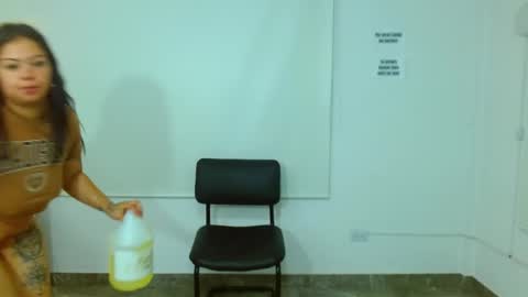 Hey im martina online show from March 10, 2025, 6:49 am