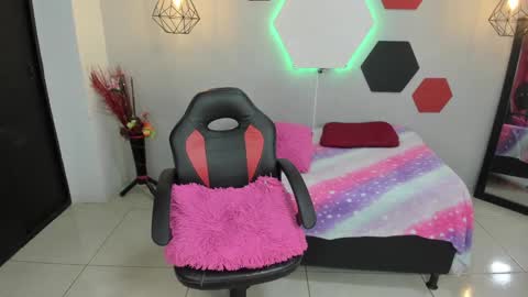 Martina online show from December 6, 2024, 2:46 am