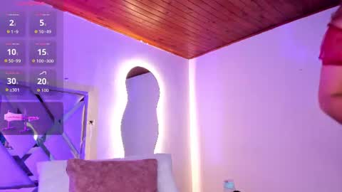 Martina online show from July 10, 2026, 8:33 pm