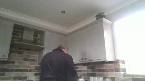 Snapshot of martinrgbxxxx chatting on February 8, 2025, 9:56 am martinrgbxxxx online show from February 8, 2025, 9:56 am