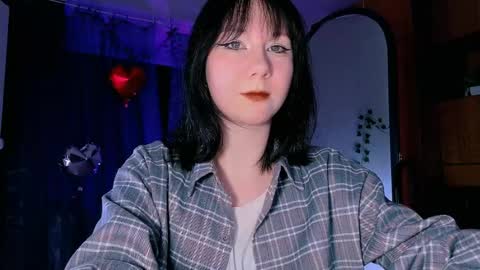 Snapshot of marty_bree chatting on April 17, 2026, 5:27 pm Nancy online show from April 17, 2026, 5:27 pm