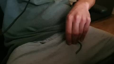 marv0001 online show from October 17, 2025, 8:44 pm