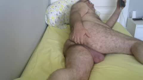 Snapshot of marvaas8963 chatting on March 2, 2025, 2:21 pm marce online show from March 2, 2025, 2:21 pm