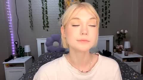 Lisa online show from February 3, 2026, 2:33 pm