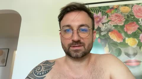 Snapshot of marvinboy69 chatting on June 20, 2026, 10:18 am marvinboy69 online show from June 20, 2026, 10:18 am