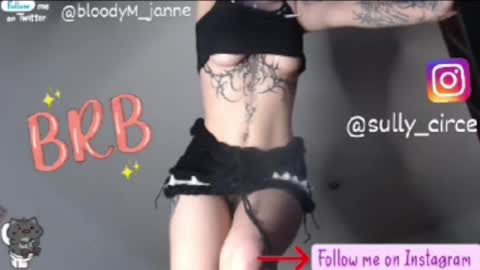 Snapshot of mary_janness chatting on January 12, 2025, 8:04 am                      100   online show from January 12, 2025, 8:04 am