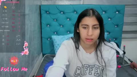 Snapshot of mary_mood_ chatting on April 20, 2026, 10:29 am Mary Moon online show from April 20, 2026, 10:29 am