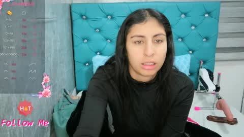 Snapshot of mary_mood_ chatting on May 21, 2026, 10:22 am Mary Moon online show from May 21, 2026, 10:22 am