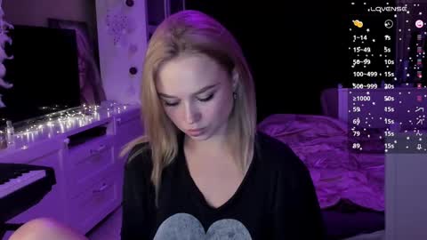 Mary online show from March 6, 2025, 10:15 pm