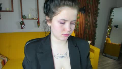 Snapshot of maryamie chatting on December 23, 2024, 10:10 am Hello Ill be waiting for you Tue Wed Thu Fri 3am-10am Sun 3am-5pm GMT online show from December 23, 2024, 10:10 am