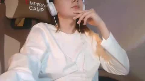 Snapshot of maryanaxdiamand chatting on March 25, 2026, 11:33 pm MaryanaXDiamand online show from March 25, 2026, 11:33 pm