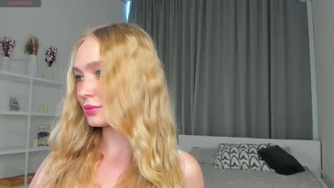 Hannah 3 online show from September 24, 2025, 9:01 am