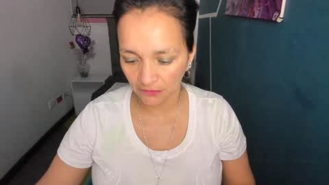 Marylin online show from December 20, 2024, 2:19 am