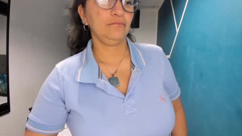 Marylin online show from December 27, 2024, 1:53 am