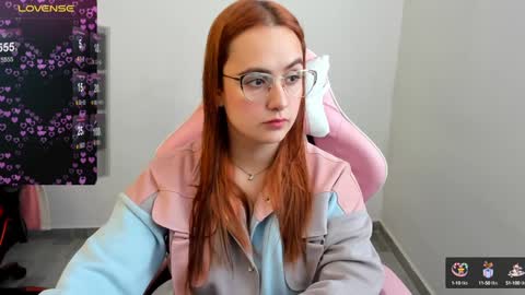 Dulce Maria online show from January 4, 2025, 5:16 pm