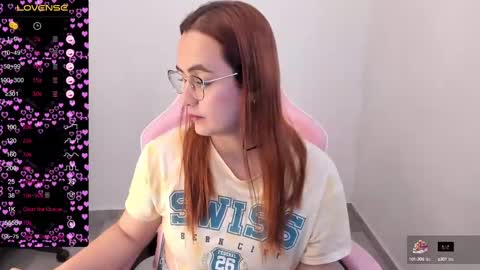 Dulce Maria online show from February 26, 2025, 11:04 pm