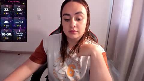 Dulce Maria online show from March 10, 2026, 6:57 pm