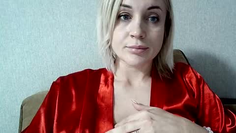 Snapshot of maryyemm chatting on December 2, 2024, 7:16 pm maryyemm online show from December 2, 2024, 7:16 pm