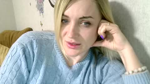 Snapshot of maryyemm chatting on March 8, 2025, 7:20 pm maryyemm online show from March 8, 2025, 7:20 pm