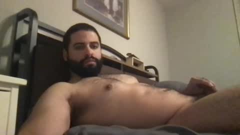 Snapshot of mascbeef95 chatting on November 20, 2025, 12:05 pm mascbeef95 online show from November 20, 2025, 12:05 pm