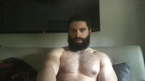 mascbeef95 online show from April 9, 2026, 8:36 pm