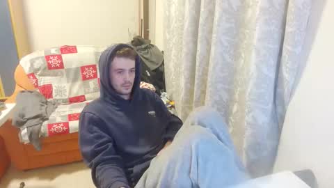 Snapshot of mash_potatoes_are_good chatting on October 8, 2025, 12:30 am mash_potatoes_are_good online show from October 8, 2025, 12:30 am