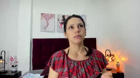 MashaPink online show from September 16, 2025, 1:01 pm