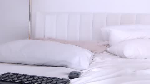 Snapshot of mashaporno chatting on January 20, 2025, 4:43 am MASHA online show from January 20, 2025, 4:43 am