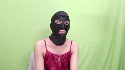 masked BDSM online show from January 9, 2026, 7:22 am