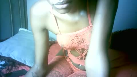 maskgang001 online show from May 12, 2026, 1:47 am