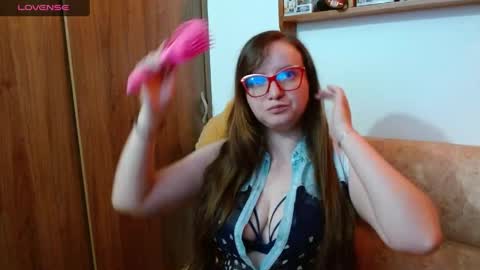 Monica online show from April 23, 2026, 8:11 pm
