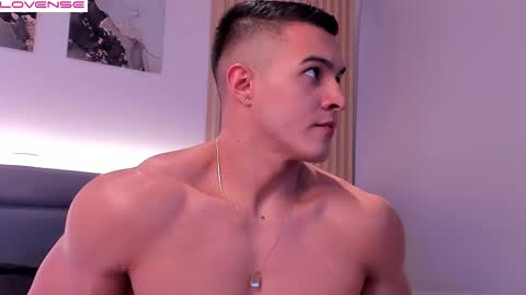 Snapshot of mason_bennet chatting on September 16, 2025, 3:07 am Mason Bennet online show from September 16, 2025, 3:07 am