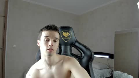 Snapshot of mason_warhol chatting on February 9, 2025, 11:46 pm Mason online show from February 9, 2025, 11:46 pm