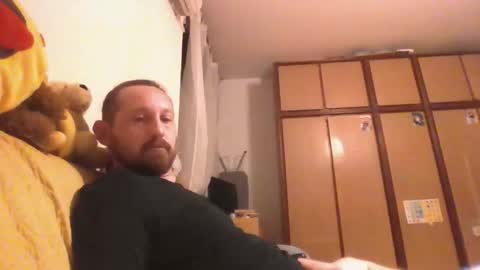 Snapshot of masoni_devil_take_xy chatting on October 5, 2025, 3:27 am Nikola online show from October 5, 2025, 3:27 am