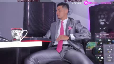 I am Massimo online show from February 12, 2025, 2:32 pm