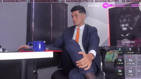 I am Massimo online show from October 3, 2025, 2:14 pm