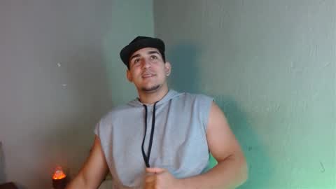 massimo_vidal online show from January 15, 2026, 2:32 pm