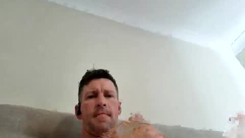 Snapshot of massivekickstand chatting on May 4, 2026, 2:07 am massivekickstand online show from May 4, 2026, 2:07 am