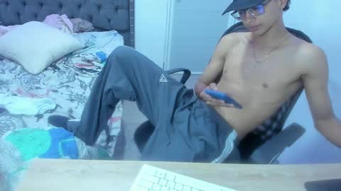 master_boy28 online show from March 7, 2025, 6:57 am