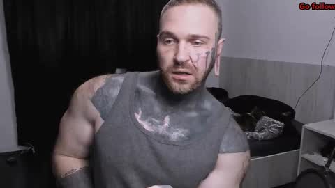 Snapshot of master_oil chatting on February 15, 2026, 10:28 pm Huge Alex online show from February 15, 2026, 10:28 pm