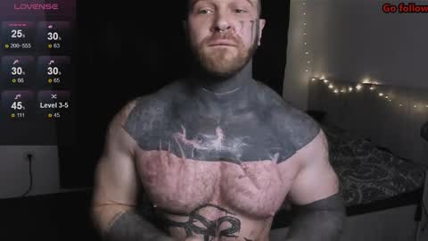 Snapshot of master_oil chatting on April 8, 2026, 12:43 am Huge Alex online show from April 8, 2026, 12:43 am