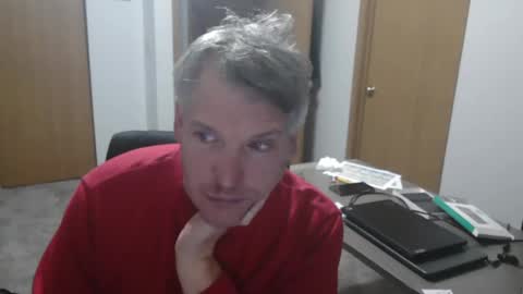 Snapshot of master_thorn chatting on January 19, 2025, 6:09 am Master Thorn online show from January 19, 2025, 6:09 am