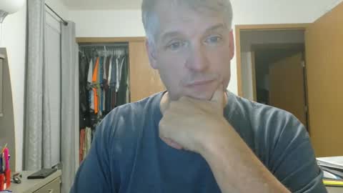 Snapshot of master_thorn chatting on September 28, 2025, 2:06 am Master Thorn online show from September 28, 2025, 2:06 am