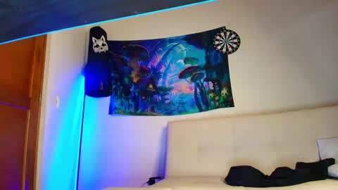 Snapshot of master_zanyn chatting on October 12, 2025, 5:06 am master_zanyn online show from October 12, 2025, 5:06 am