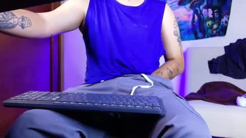 Snapshot of master_zanyn chatting on October 20, 2025, 6:47 am master_zanyn online show from October 20, 2025, 6:47 am